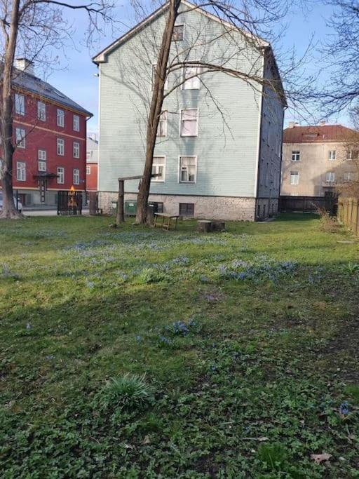 Cozy 2-Room Apartment Near Old Town / Telliskivi Tallinn Exterior photo